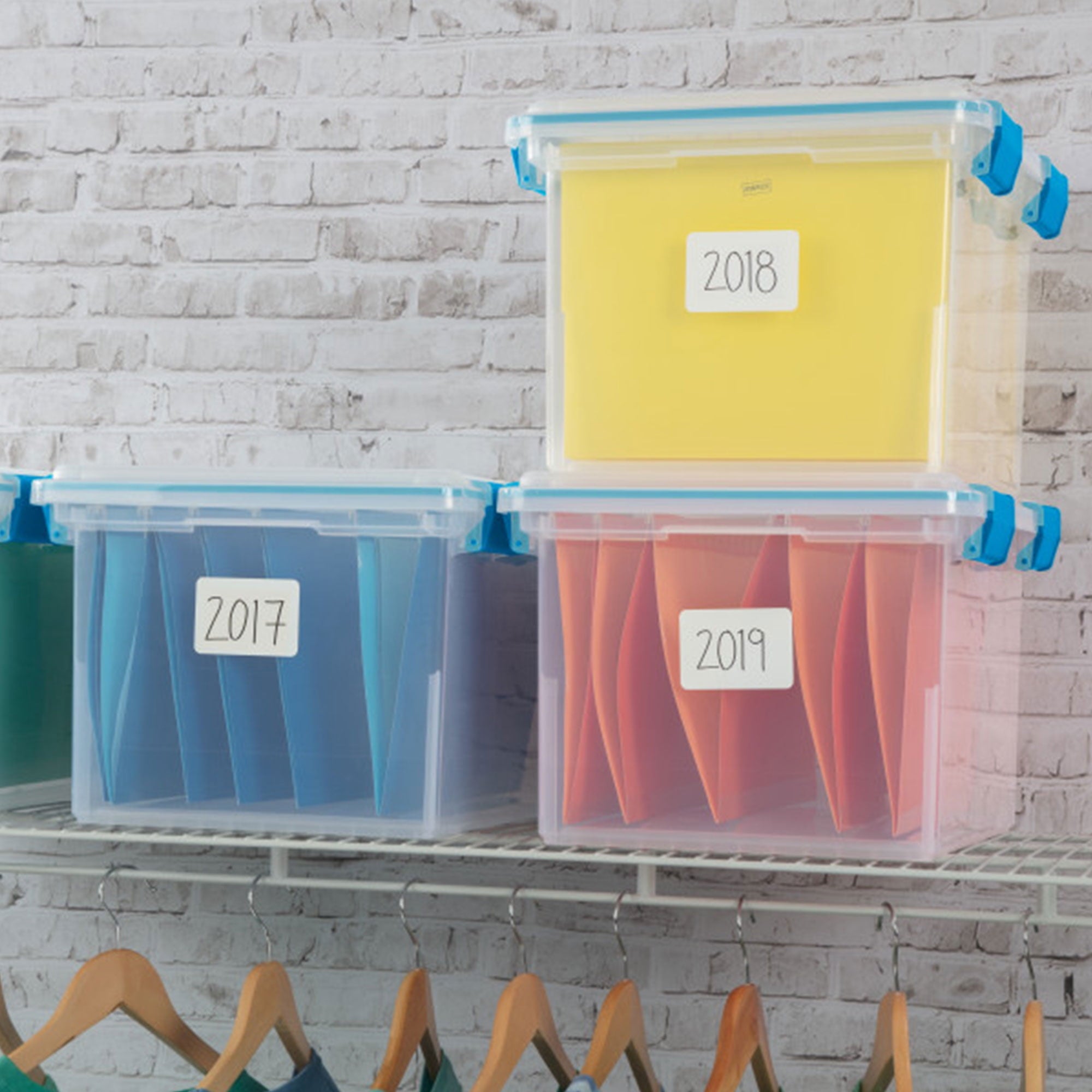 7.5 Quart Clear Plastic Storage Box with Latching Lids, (6 Pack)