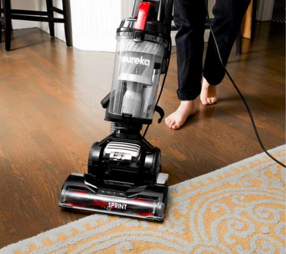 FloorRover – Anti?Tangle Pet Stick Vacuum with LED