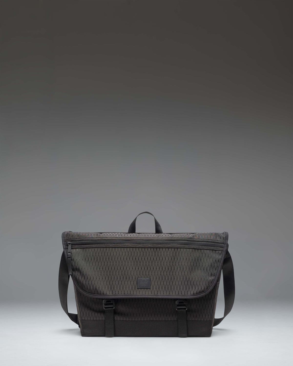 Herschel Cove Messenger
