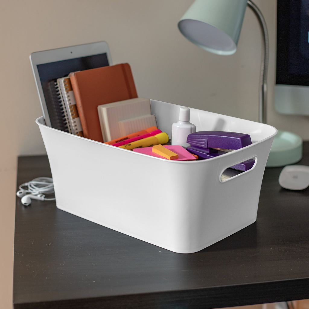 Medium White Plastic Storage Bin, 13.8 in x 9.5 in x 5.8 in