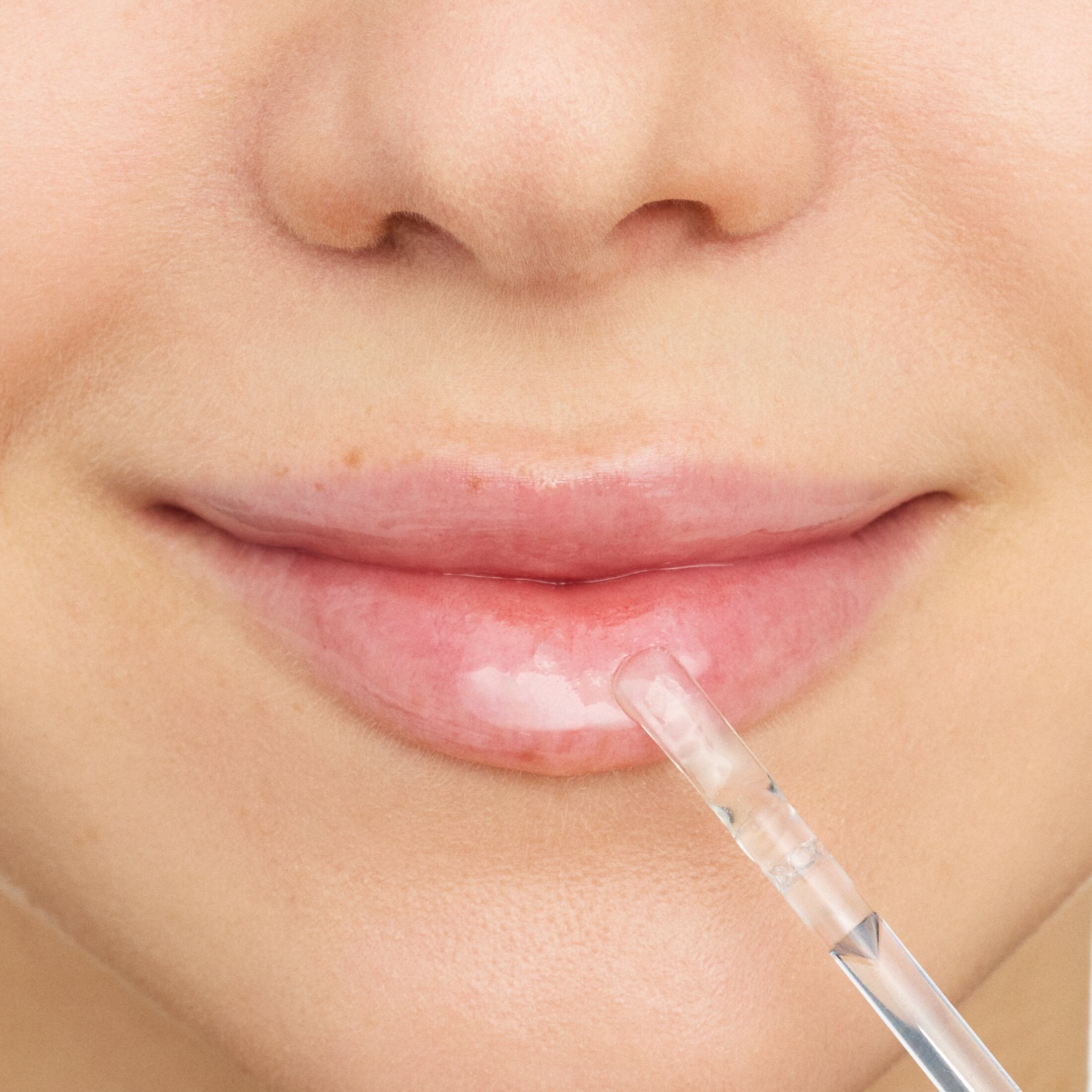 What The Fake! Plumping Lip Filler, 02 Oh My Nude!