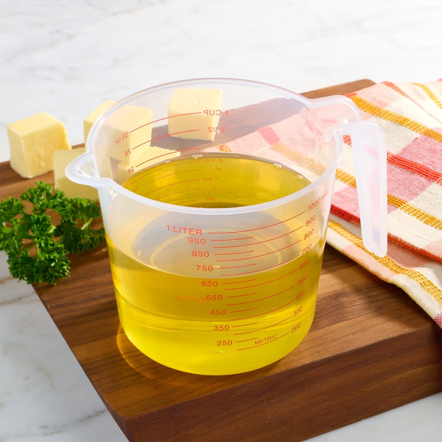 4 Cup PP Plastic Measuring Cup, 32 oz, Clear