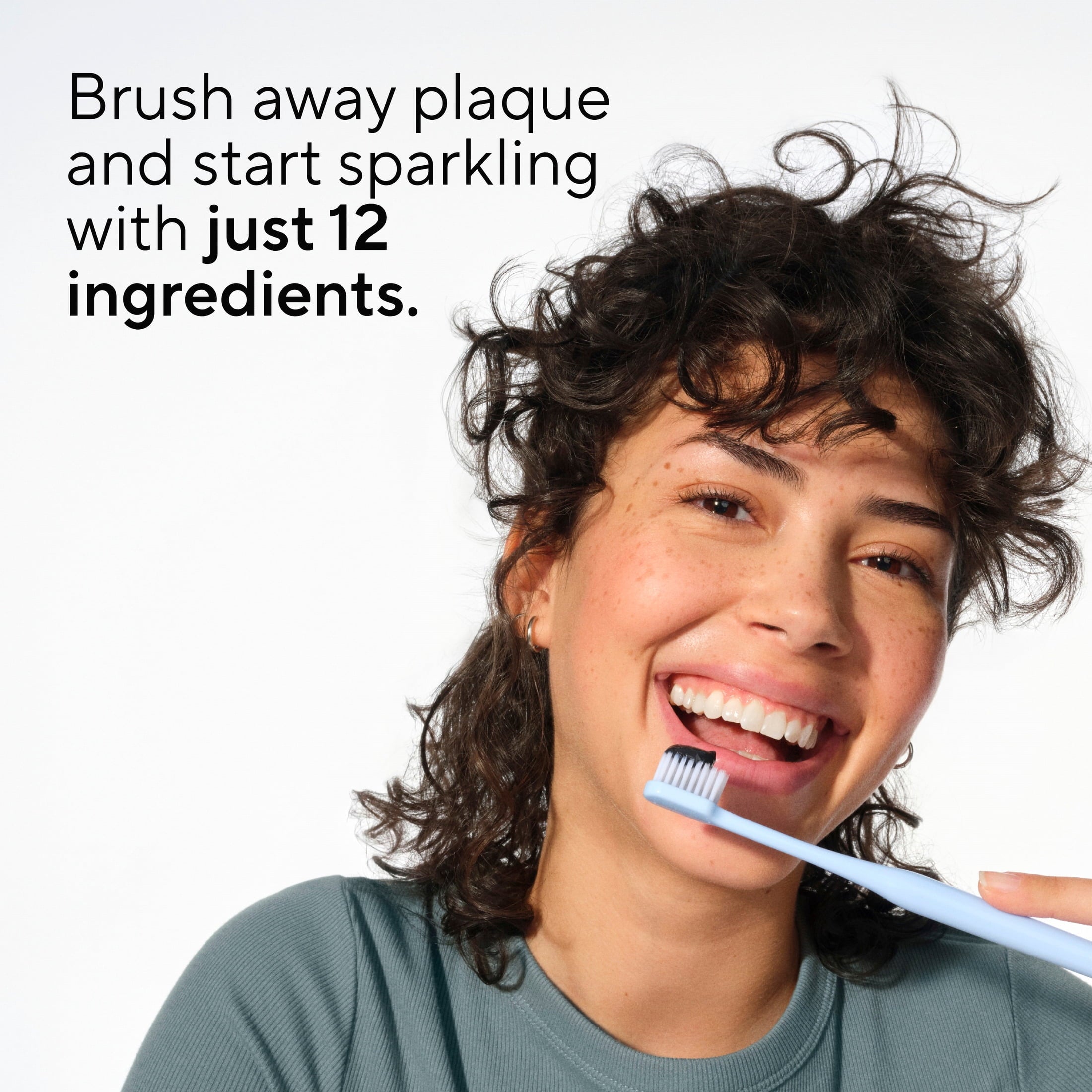Fluoride Free Toothpaste, Charcoal &amp; Mint Flavor, 4.1 oz, for Adults &amp; Kids 2+