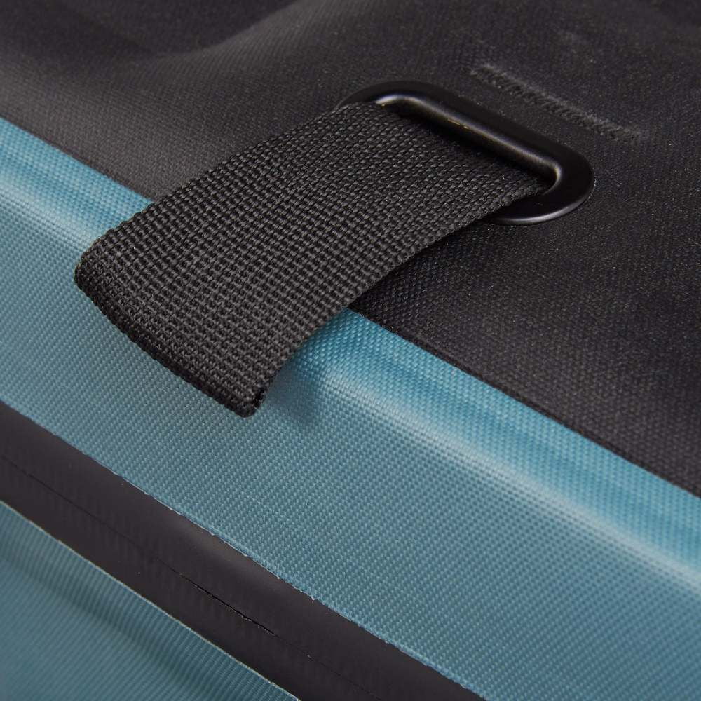 ® 30-Can Cooler Bag