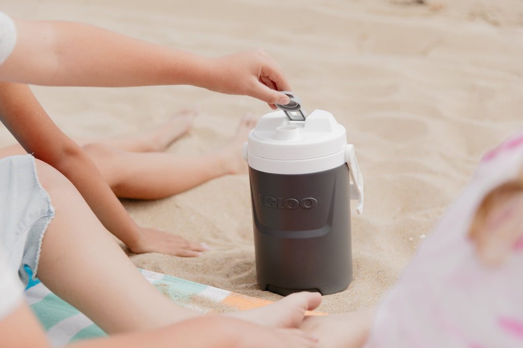 1/2 Gallon Sports Beverage Plastic Jug with Hooks, Gray