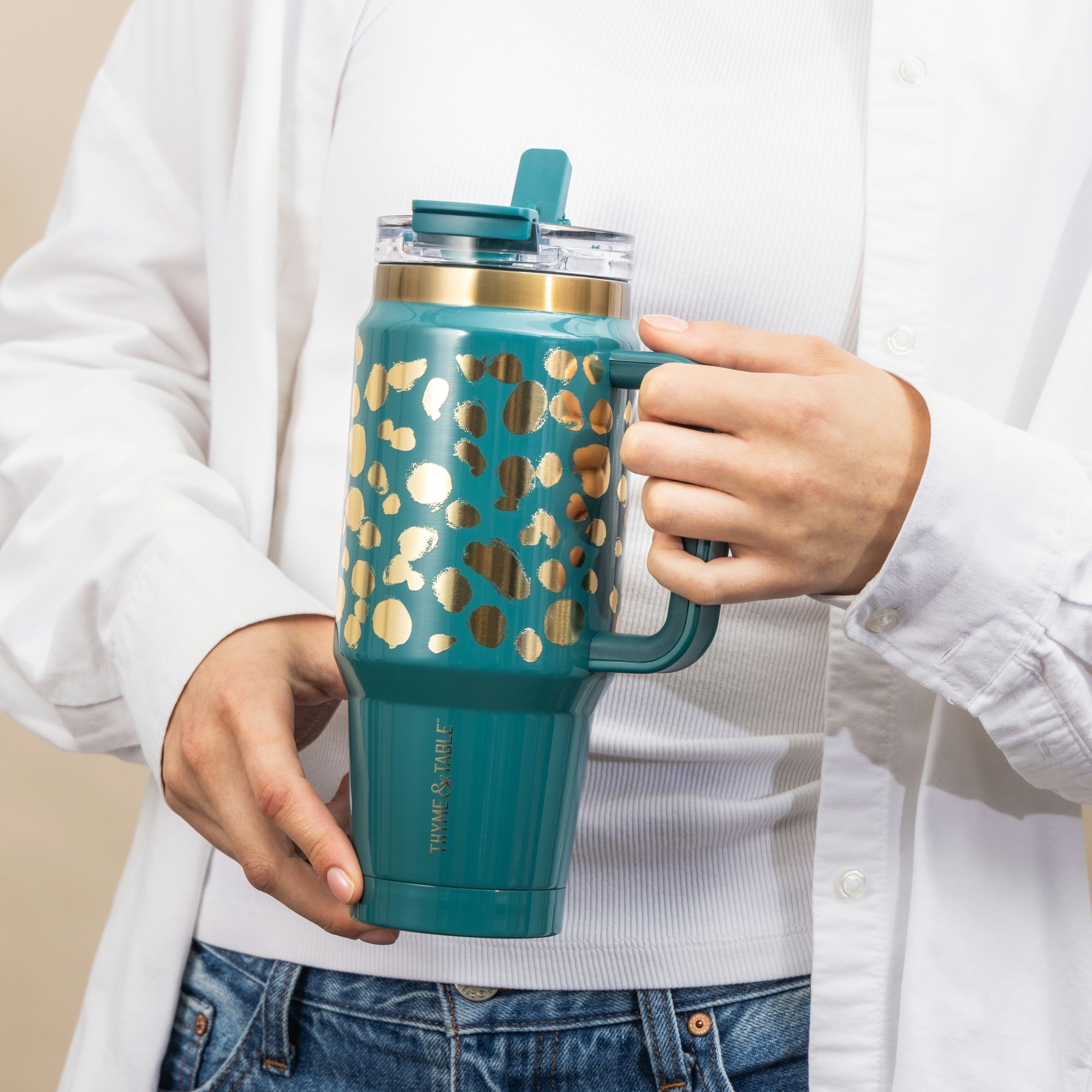 Thyme &amp; Table 32 fl oz Stainless Steel Luna Tumbler with Handle and Dual Straw Lid, Cream &amp; Black Check