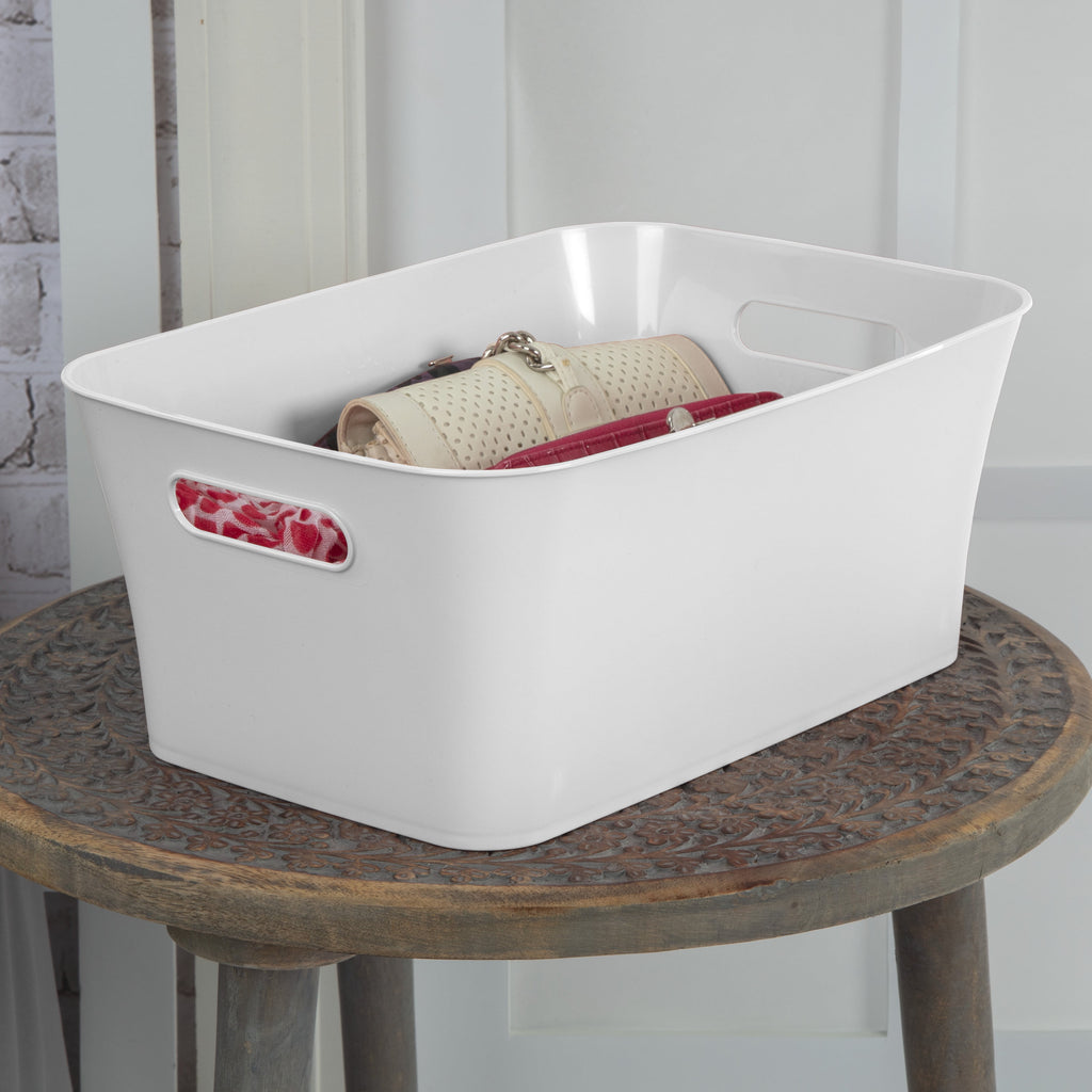 Medium White Plastic Storage Bin, 13.8 in x 9.5 in x 5.8 in