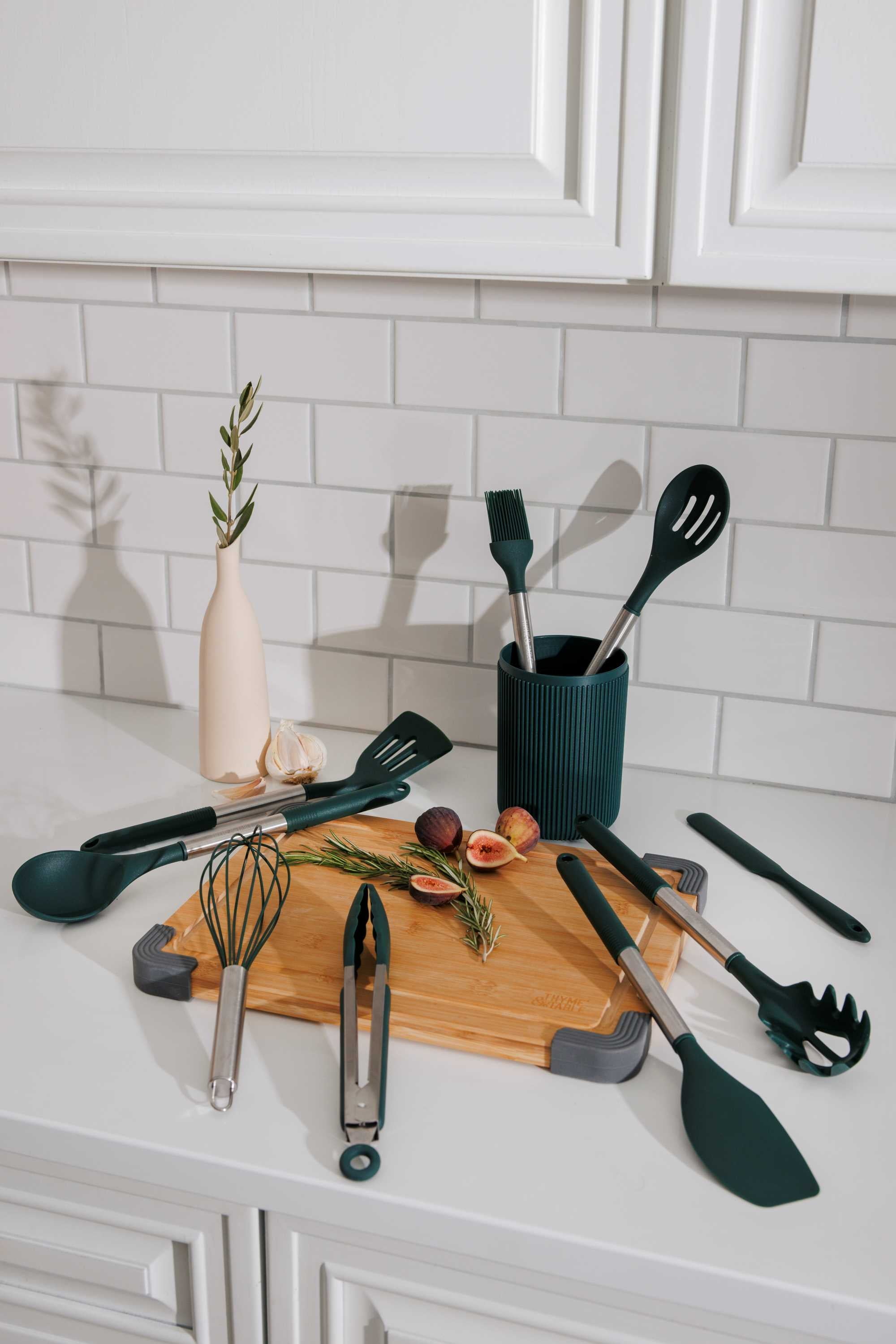 Thyme &amp; Table 10-Piece Silicone Gadget Set - Green
