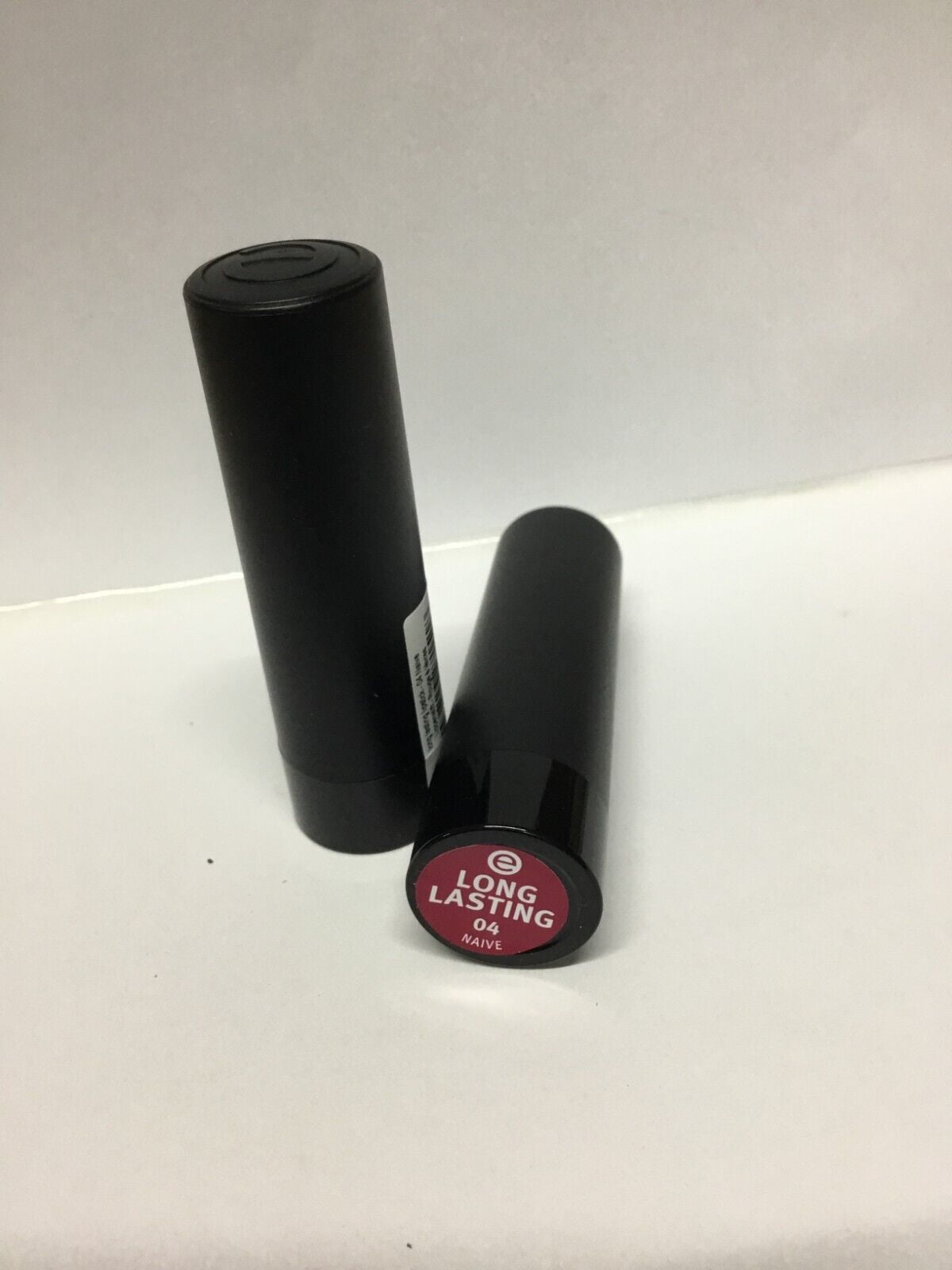 ONE X Essence LIPSTICK Long-Lasting Lipstick NAIVE 04