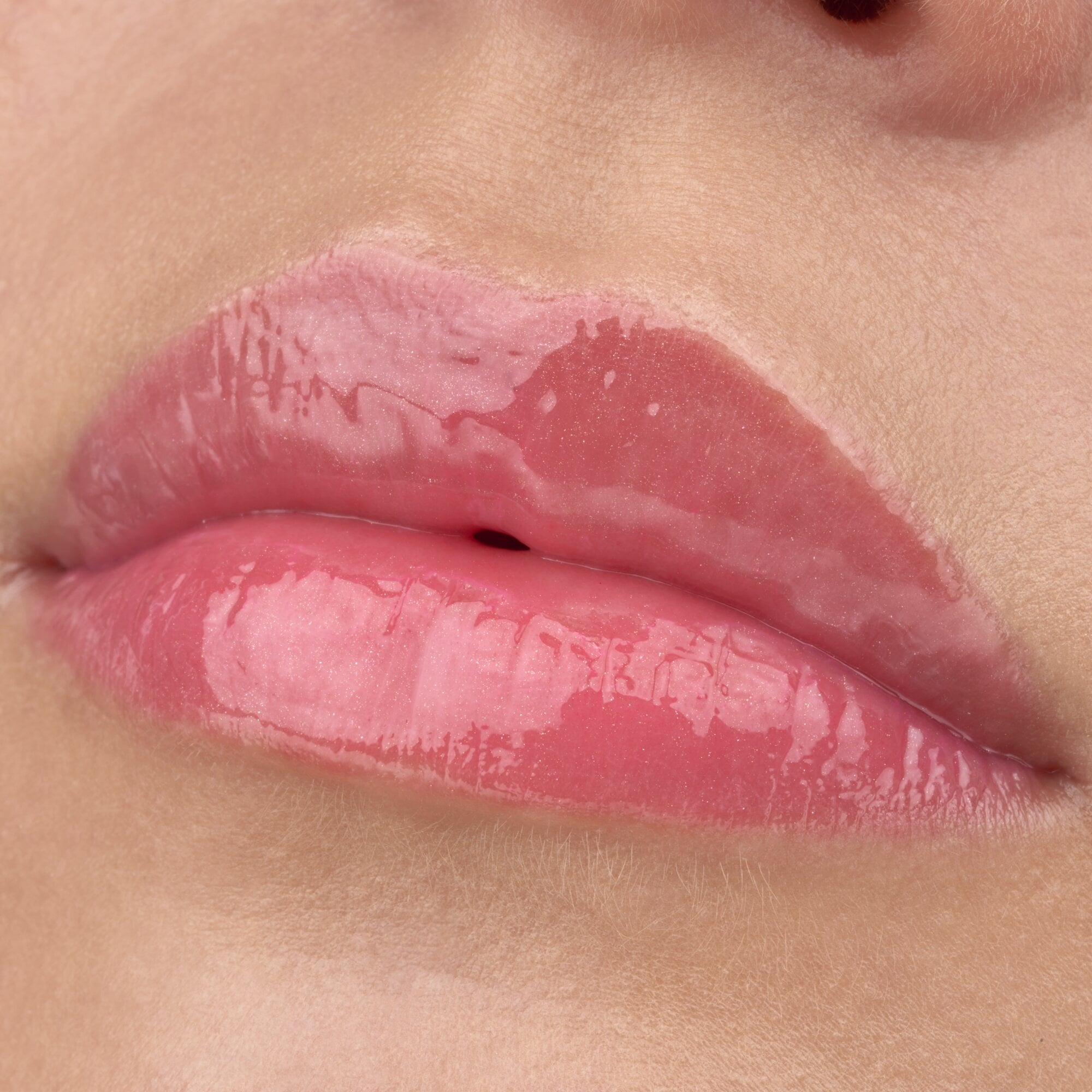 Juicy Bomb Shiny Lip Gloss, 101 Lovely Litchi