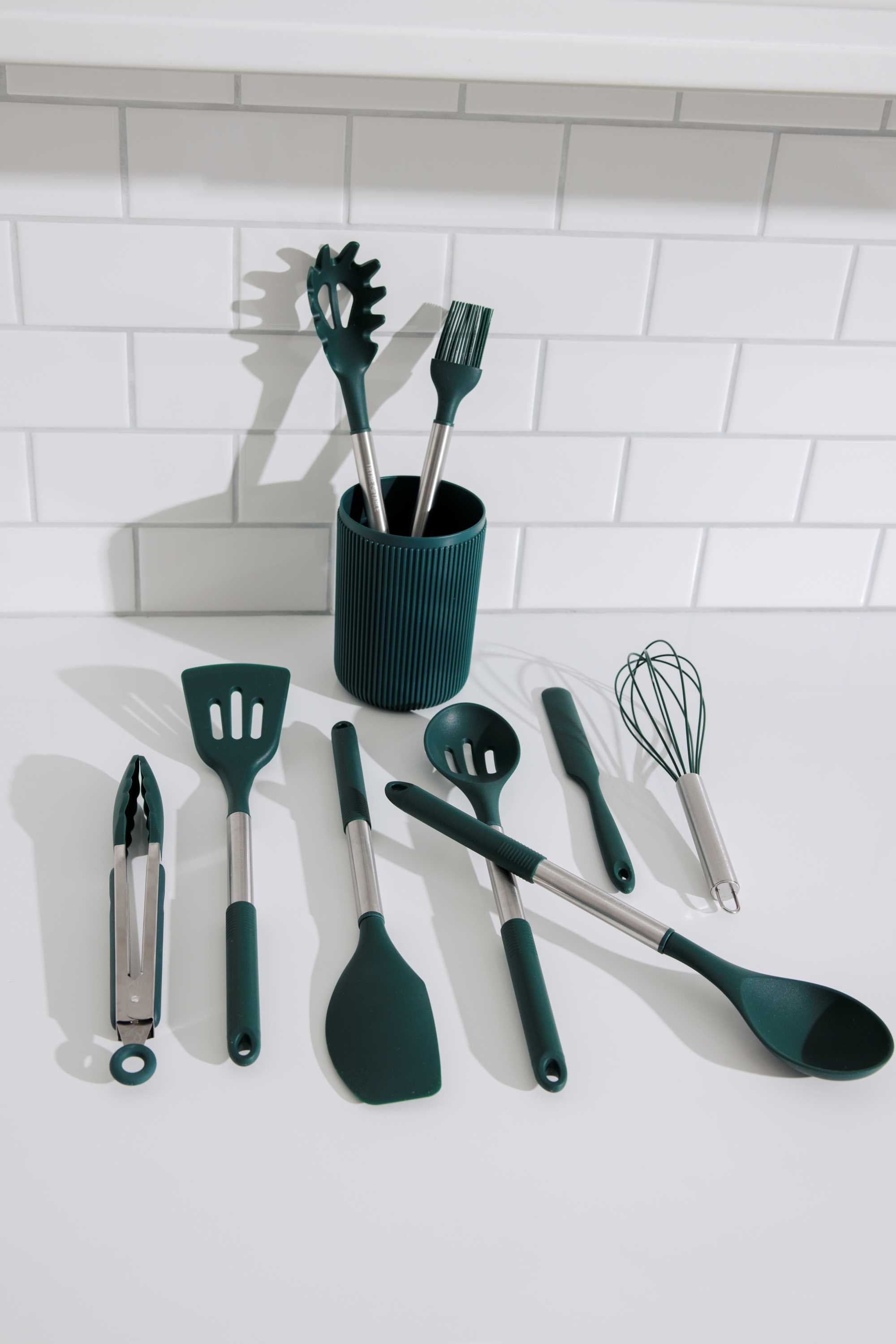 Thyme &amp; Table 10-Piece Silicone Gadget Set - Green