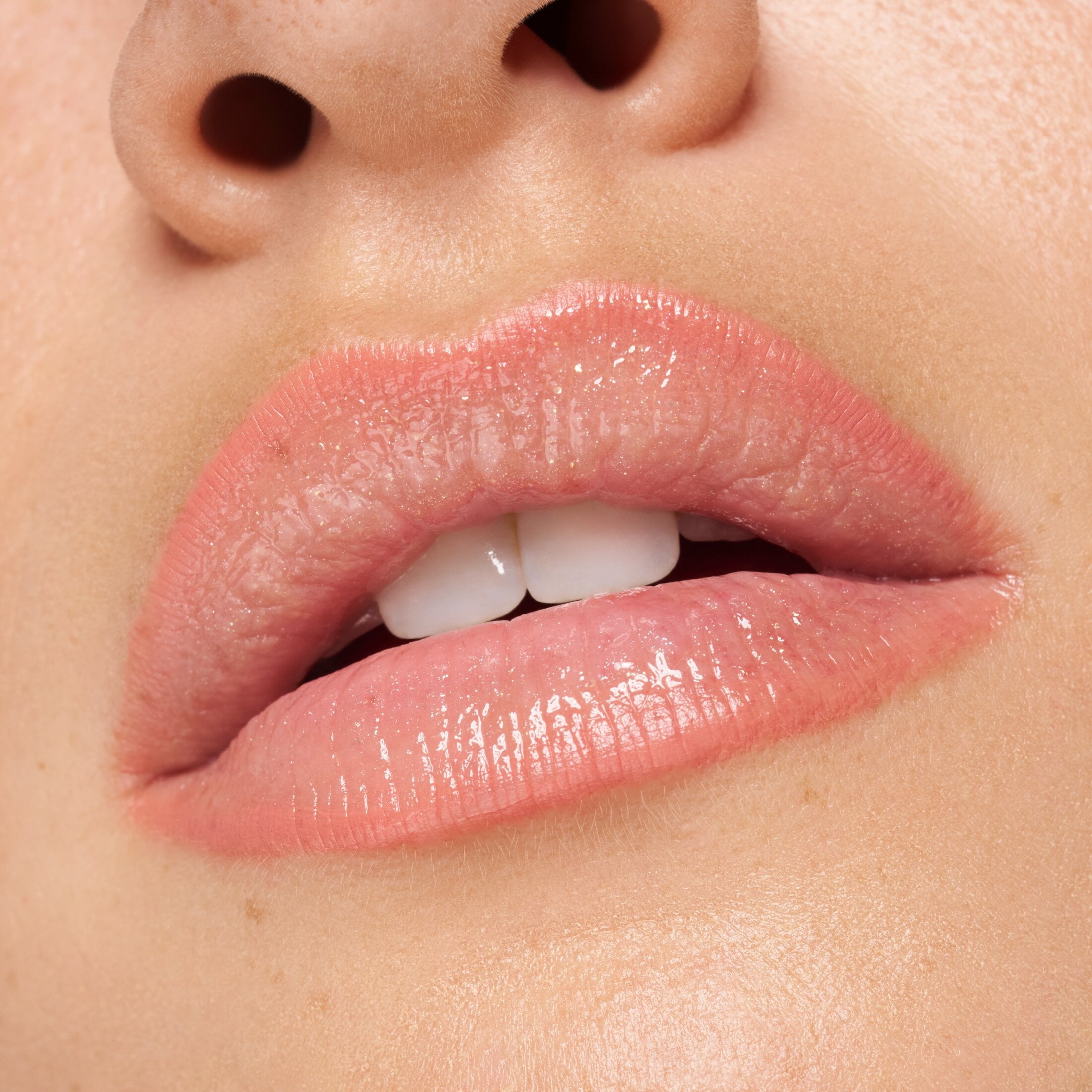 Hydra Kiss Lip Oil, 03 Pink Champagne