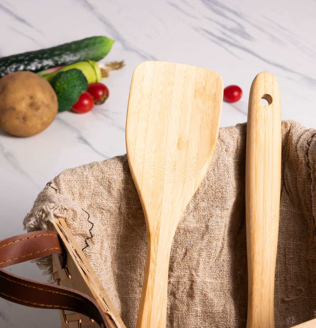 Bamboo Turner, Crafted from Bamboo, Cooking and Kitchen, 12.99 x 2.67 x 0.59 inch.