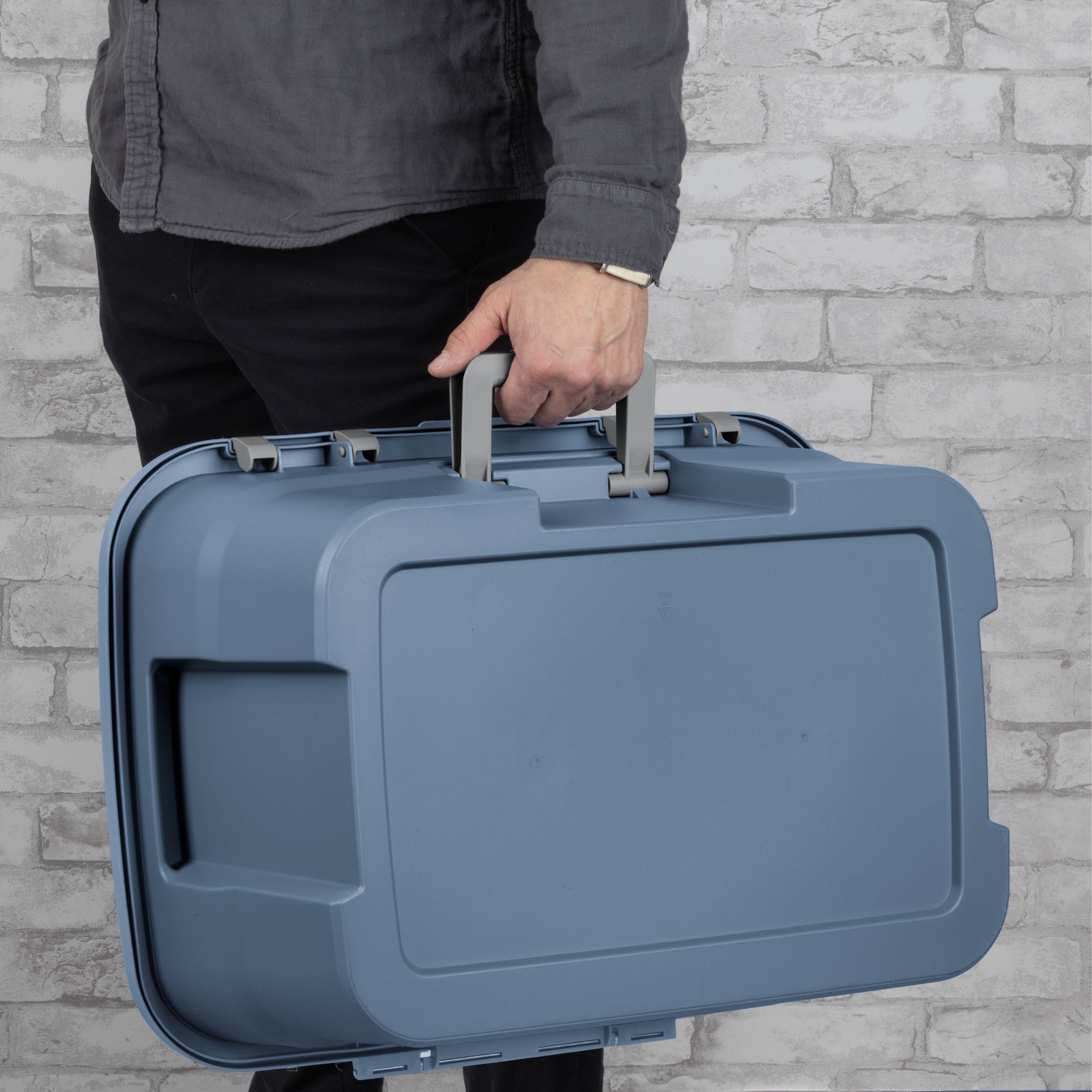 14 Gallon Footlocker Storage Bin, Heavy Duty Plastic Storage Trunk Container, Lockable with Handle, Blue