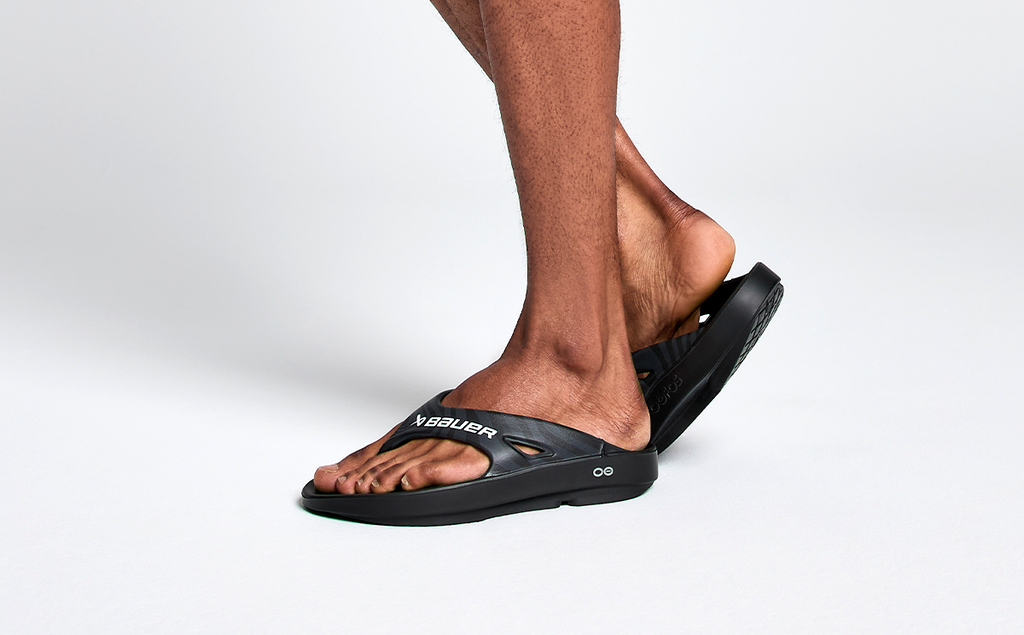 BAUER/OOFOS Men’s OOriginal Sport Sandal ?C Black Asphalt