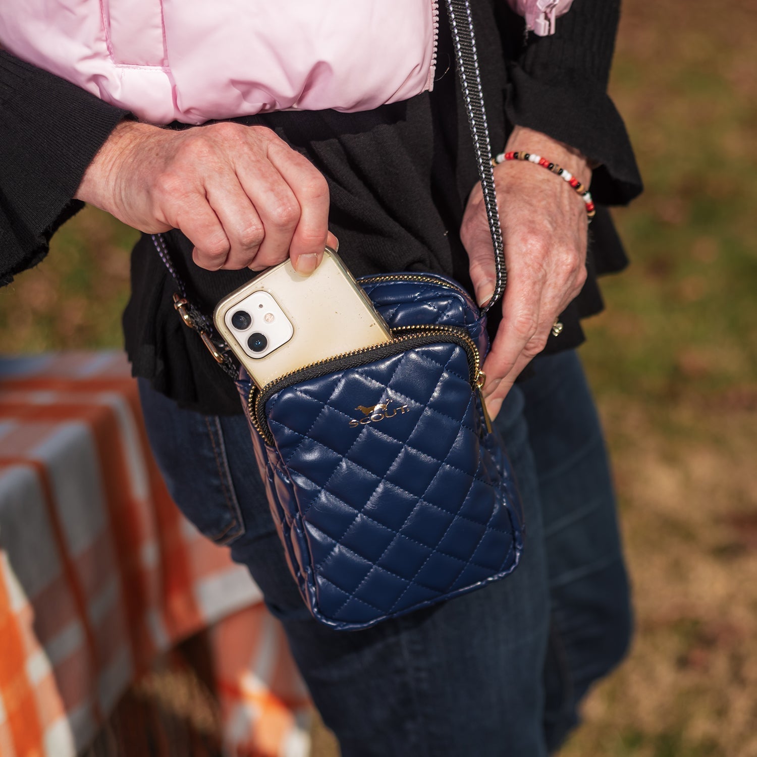 Micromanager Crossbody