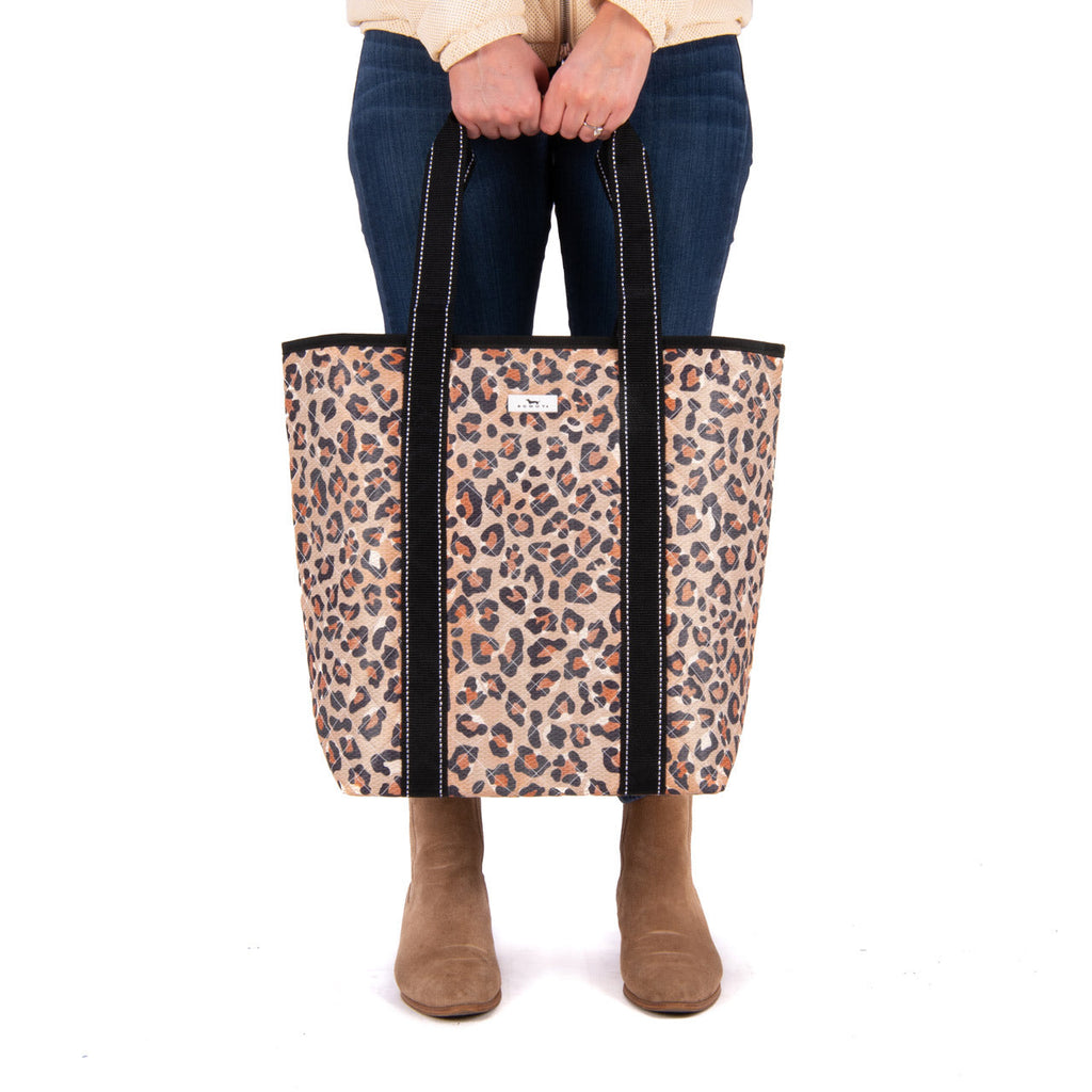 Reese Shoulder Bag