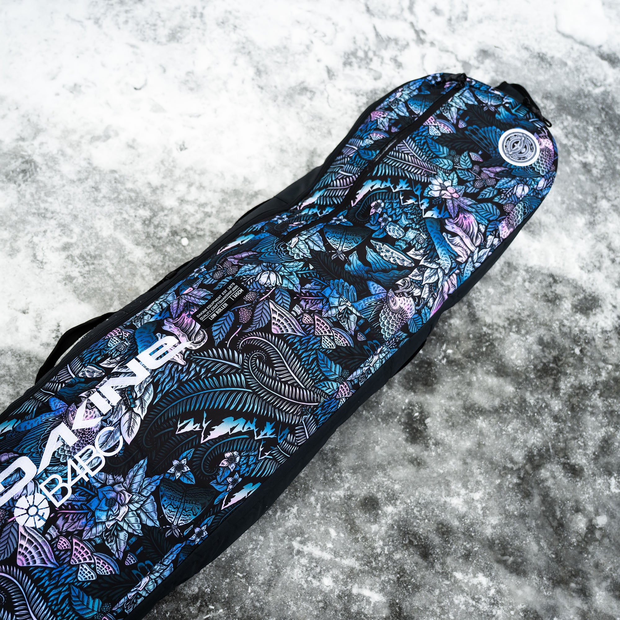Dakine Low Roller Snowboard Bag X B4BC - B4BC Kingdom