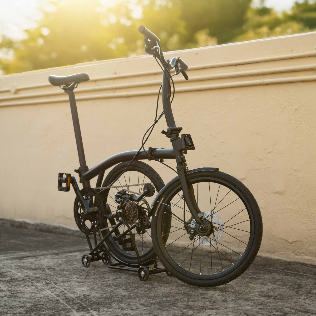 BEGASSO BGS920 20" (9-SPEED DISC BRAKE TRIFOLD)