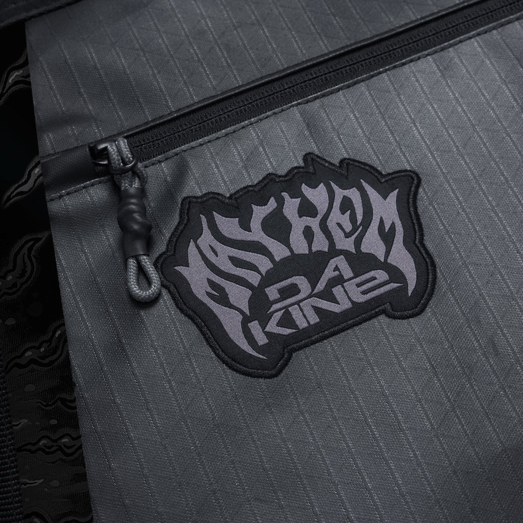 Dakine Daylight DLX Surfboard Bag Thruster X Mayhem - Mayhem Black
