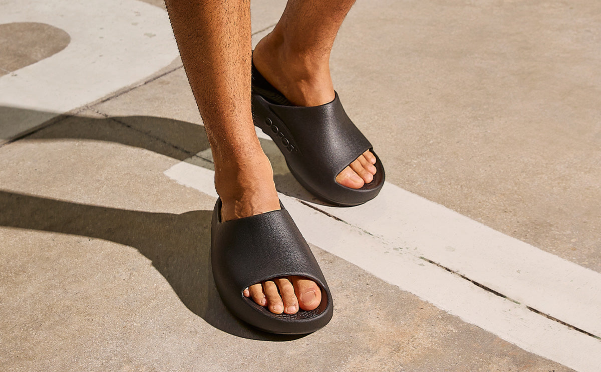 Men’s OOahh PLUS Slide Sandal – Black