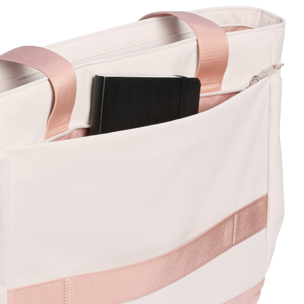 Stanley The Vitalize™ Tote | 27.6 QT
