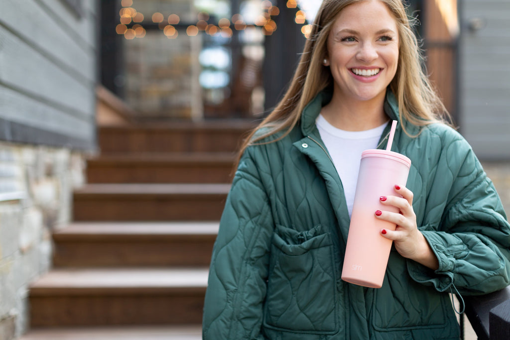 24 fl oz Double Wall Plastic Classic Tumbler with Straw|Opalescent