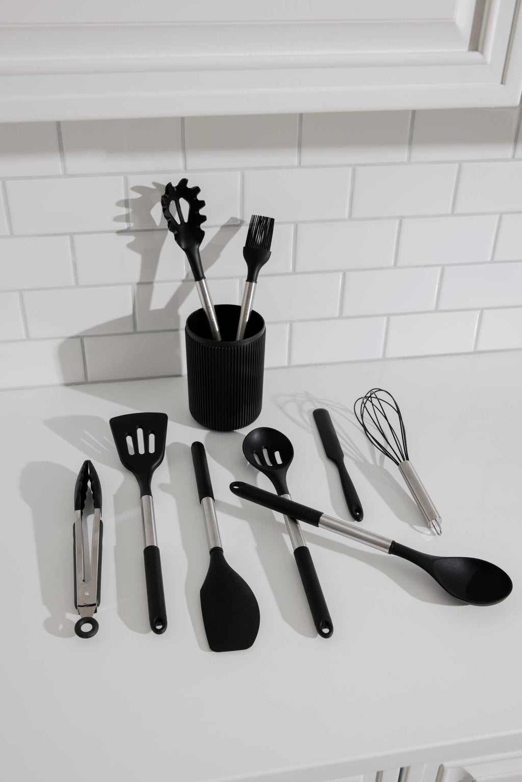 Thyme &amp; Table 10-Piece Silicone Gadget Set - Green