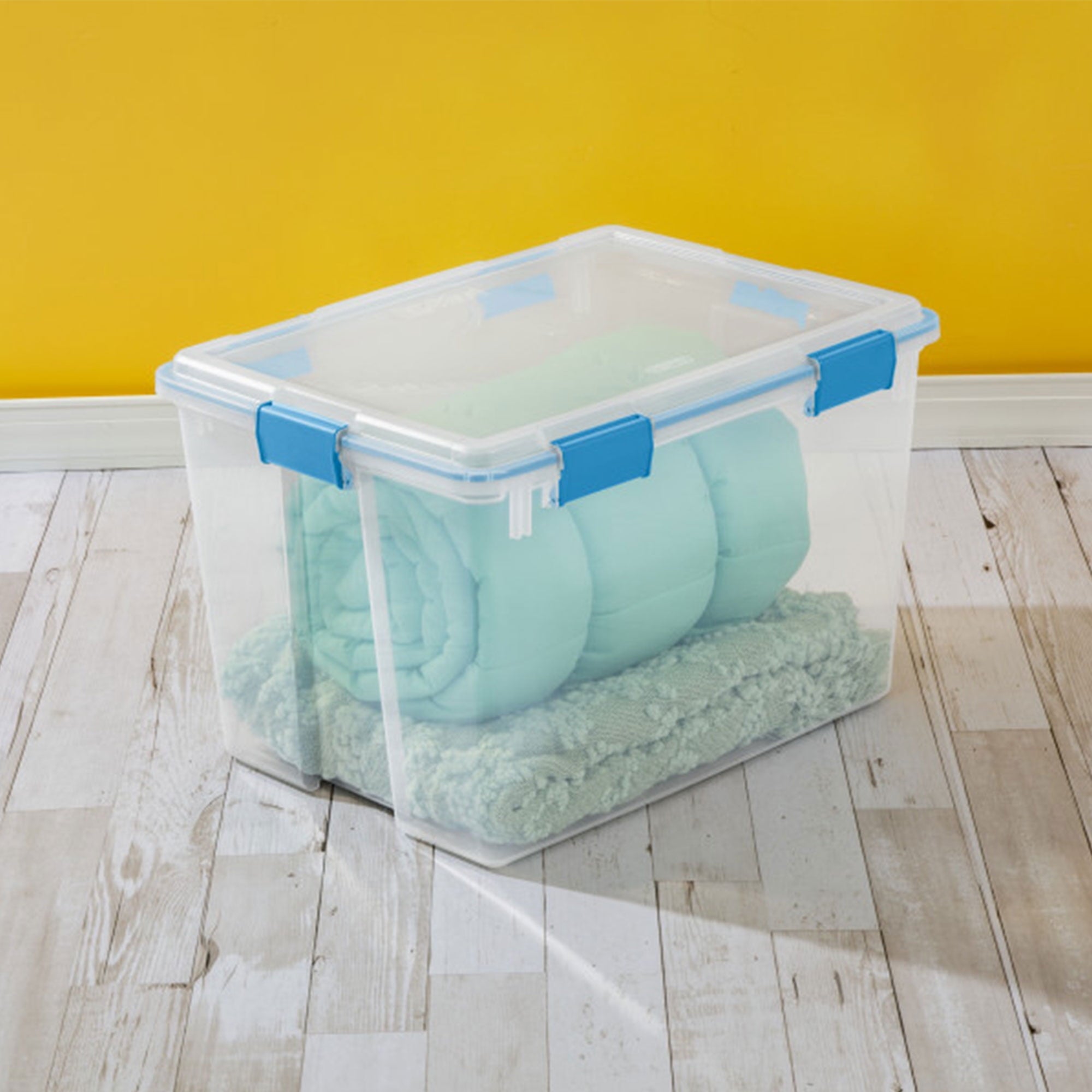 7.5 Quart Clear Plastic Storage Box with Latching Lids, (6 Pack)