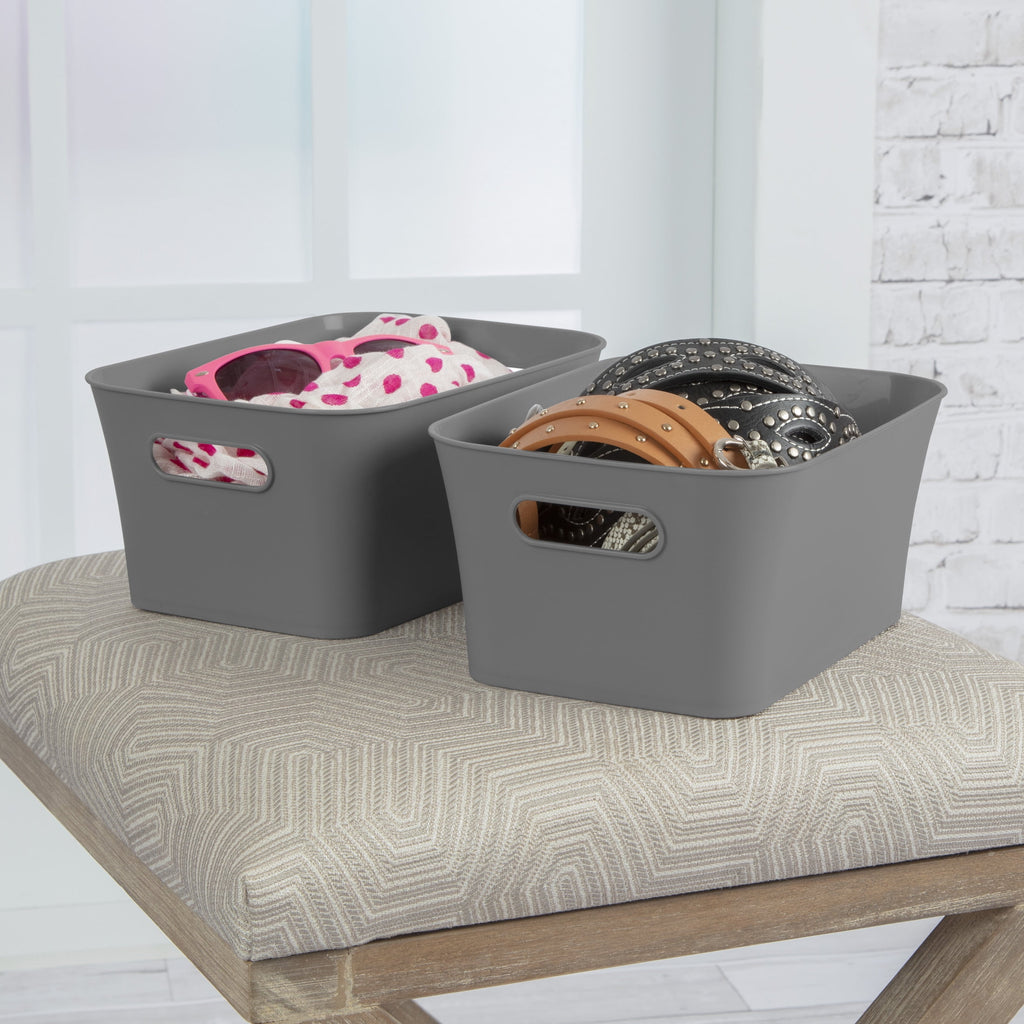 Medium White Plastic Storage Bin, 13.8 in x 9.5 in x 5.8 in