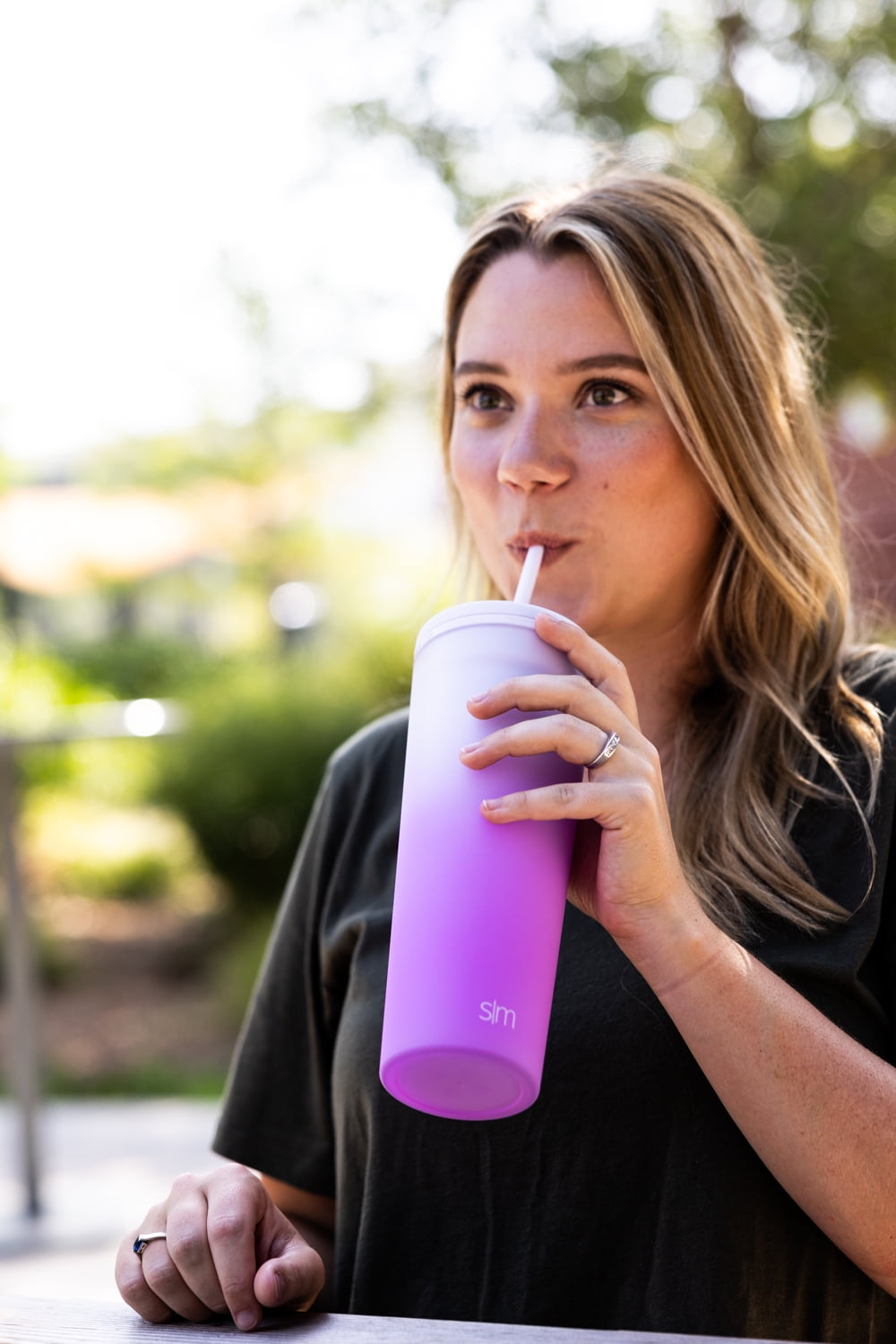24 fl oz Double Wall Plastic Classic Tumbler with Straw|Opalescent