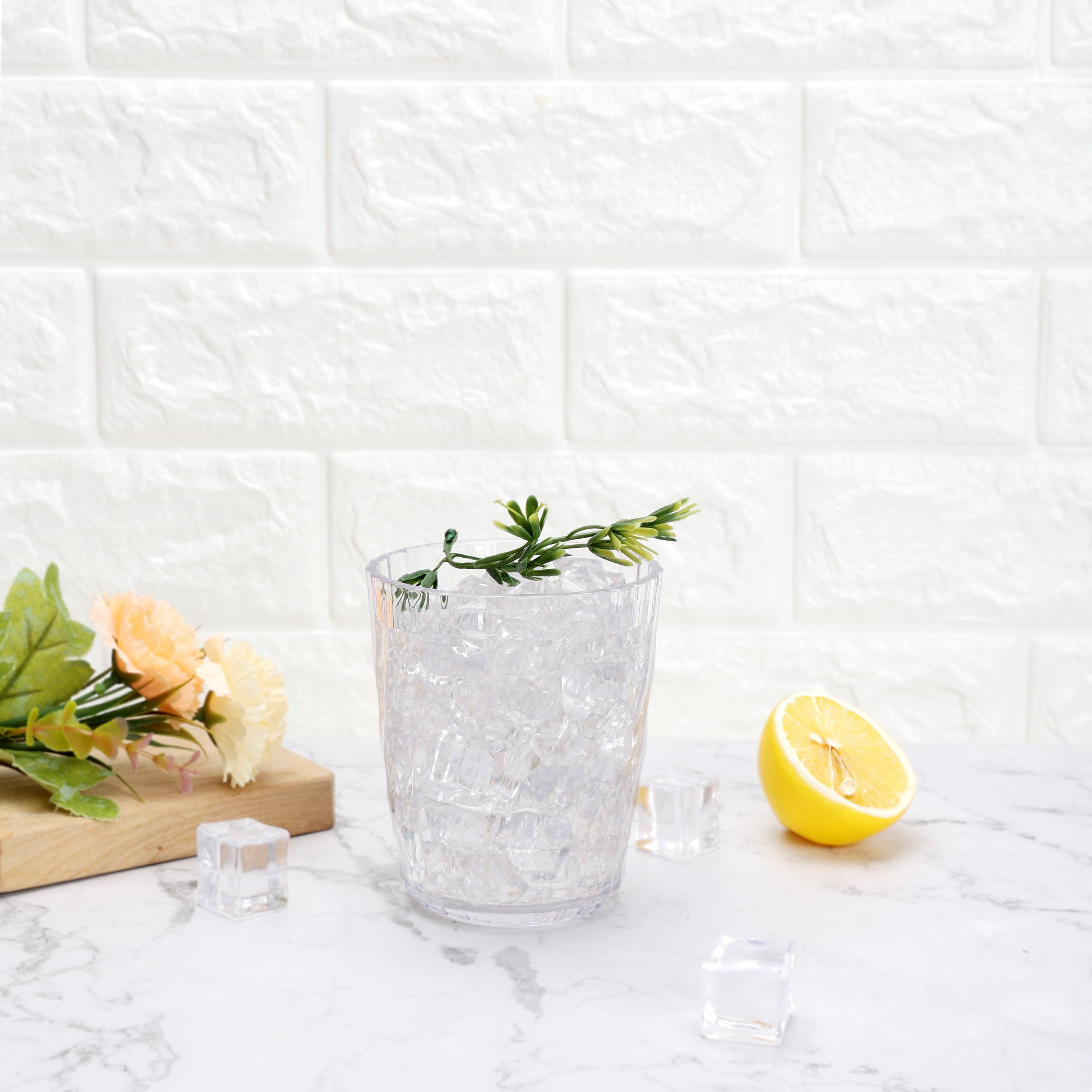 14-Ounce Acrylic Short Embossed Swirl Tumbler, Clear