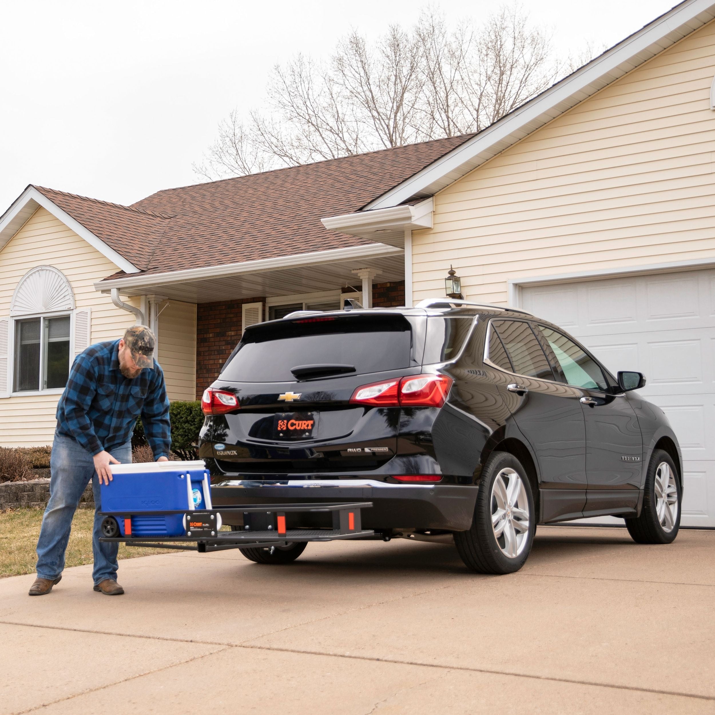 CURT 18150 60 x 20-Inch Basket Hitch Cargo Carrier, 500 lbs Capacity, Black Steel, 2-In Fixed Shank