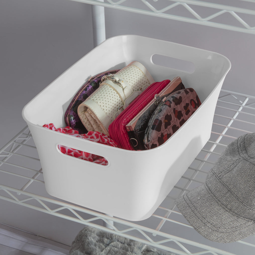 Medium White Plastic Storage Bin, 13.8 in x 9.5 in x 5.8 in