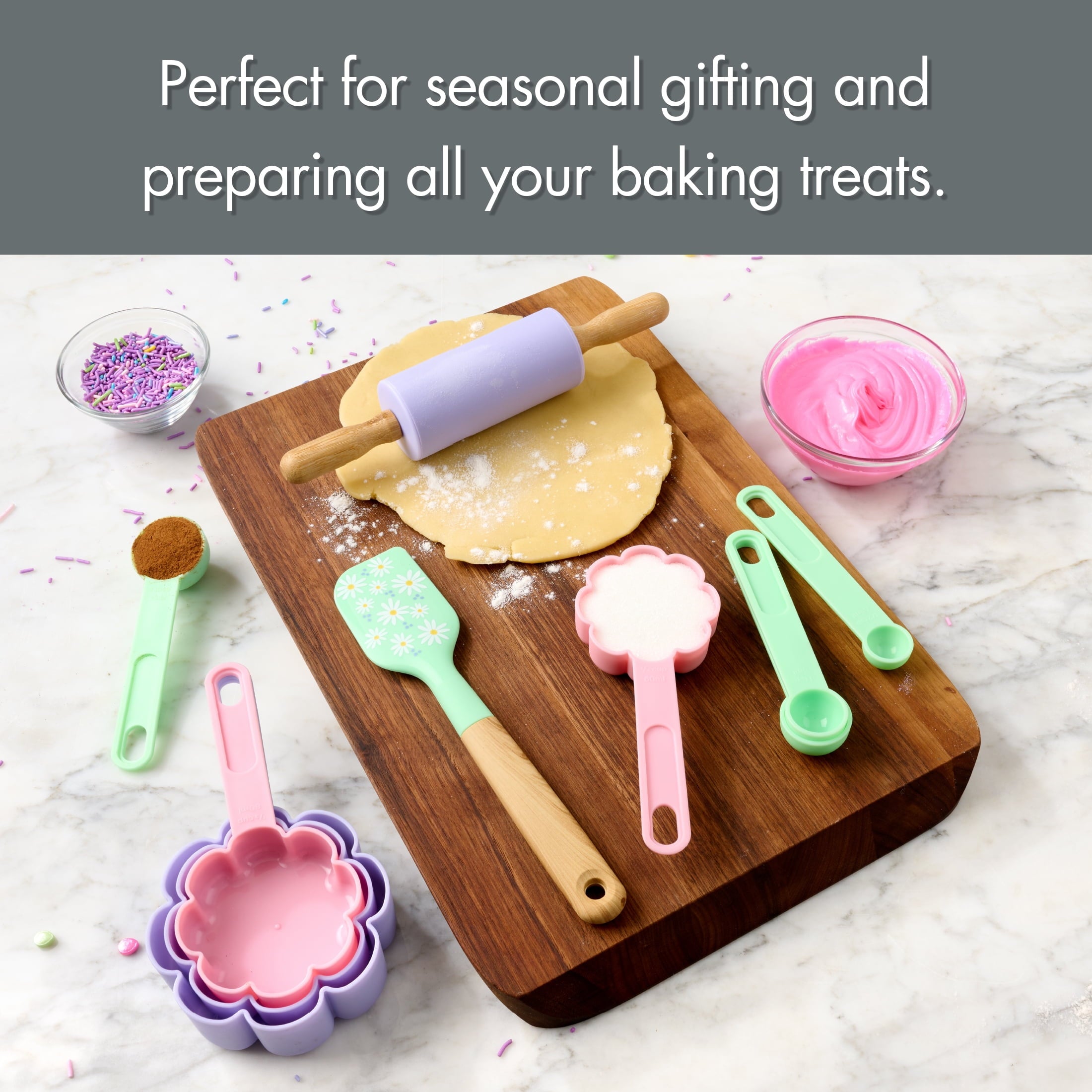 Way To Celebrate 10-Piece Baking Tool Set, Green, Pink, and Purple